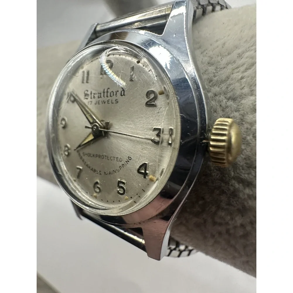 Stratford 17 Jewel Shock‎ Protected Ladies Vintage Watch Manual Wind 28MM 5.5